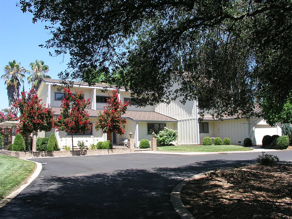 1st image of 9048 Hazel Oak Ct