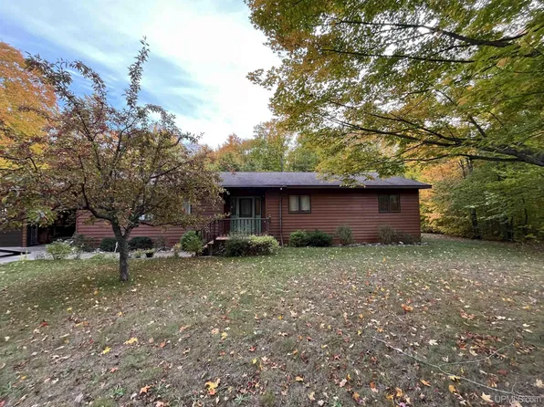 22383 Old Norwich Trl, Ontonagon, MI 49953