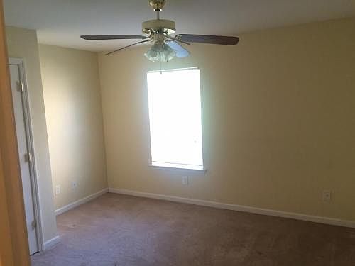 4th image of 1560 Chariot Dr