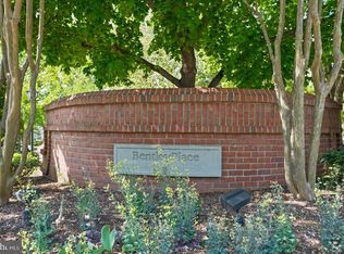 10842 Antigua Ter APT 203, Rockville, MD 20852