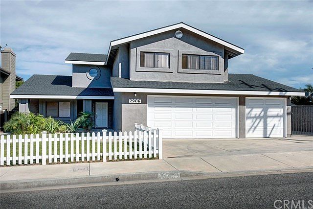 Beautiful and rare single family on large 7,500 sq. ft. lot with massive 3 car garage.