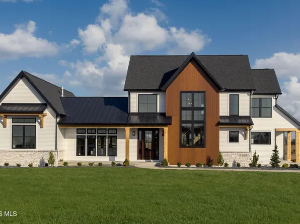 7261 Rolling Meadow Ln, Maumee, OH 43537