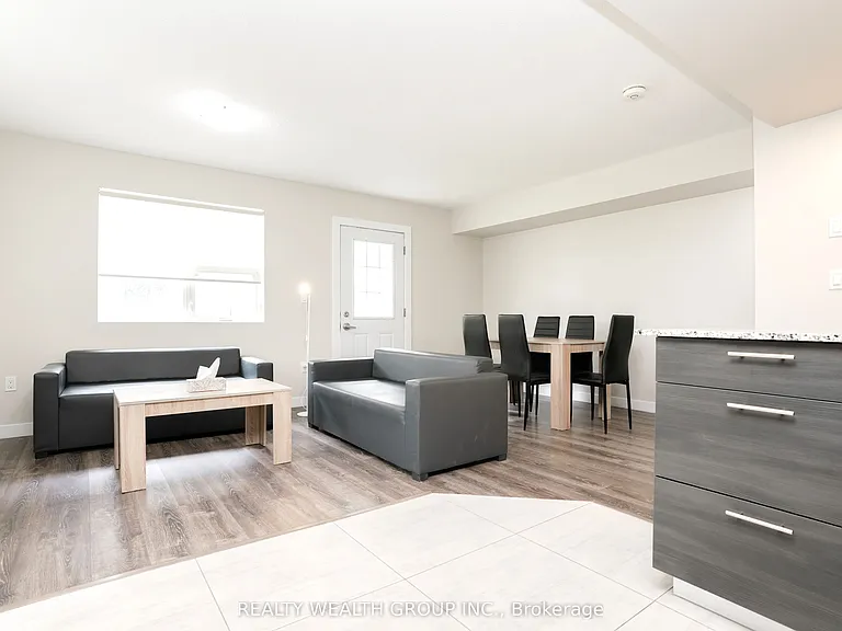 288 Albert St #113 — Photo 8