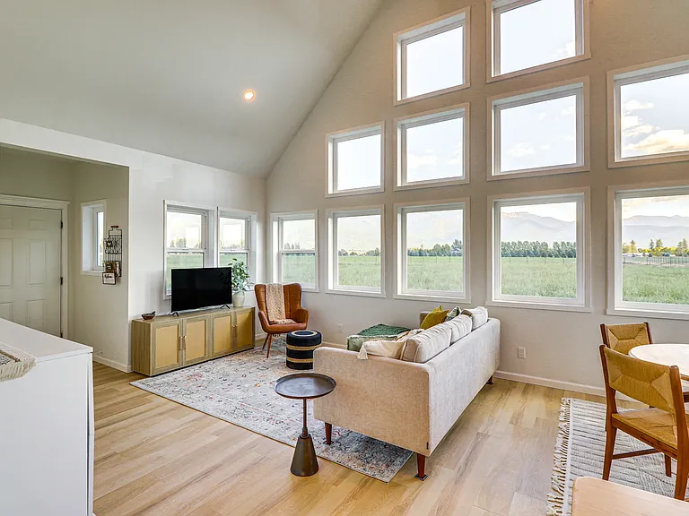 1097 Tree Farm Rd #1 — Photo 10