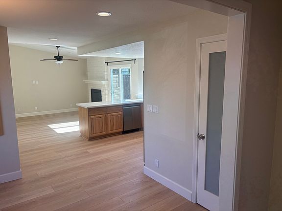 5th image of 3013 Notre Dame Dr
