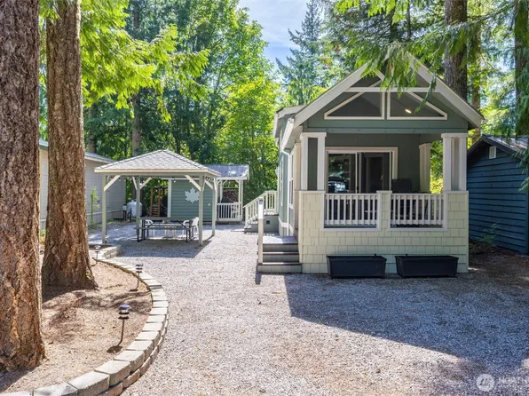 56 5 Big River Boulevard W, Deming, WA 98244