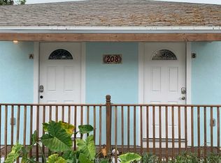 208 8th St, St Augustine Beach, FL 32080