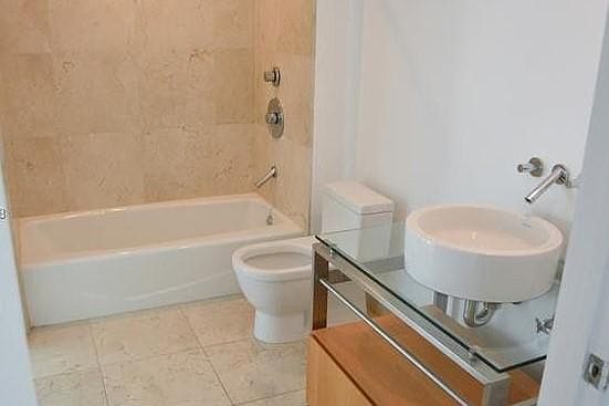 5th image of 6000 Collins Ave APT 303
