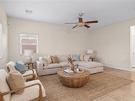 5th image of 8649 Abbey Dell Ave