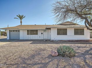 12021 N Riviera Ct, Sun City, AZ 85351