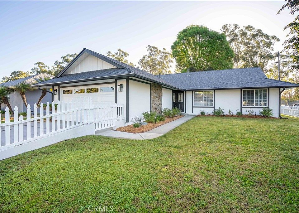 1st image of 23862 Palmek Cir