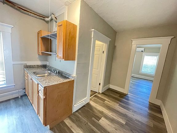2nd image of 325 Amherst St #2F