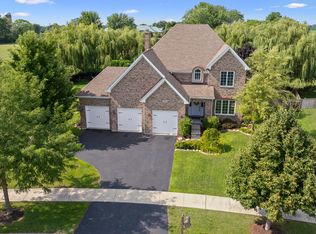 12908 Timber Wood Cir, Plainfield, IL 60585