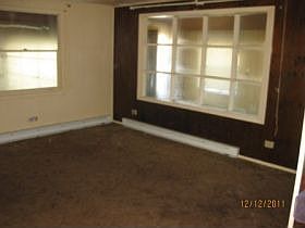3rd image of 180 Wagner Dr