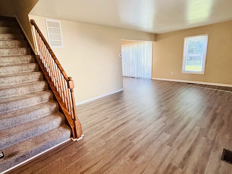 116 Regents Dr #116 — Photo 7