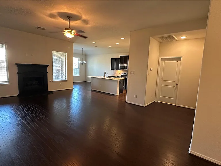 14046 Sand Ridge Xing — Photo 3
