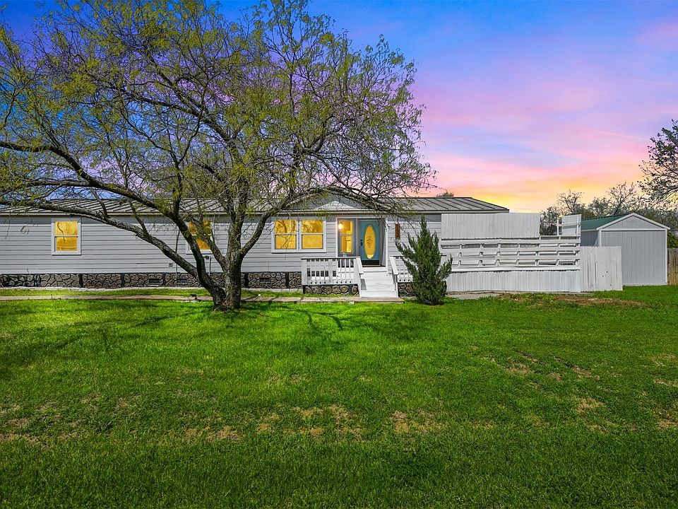 1st image of 132 Cottonwood Trl