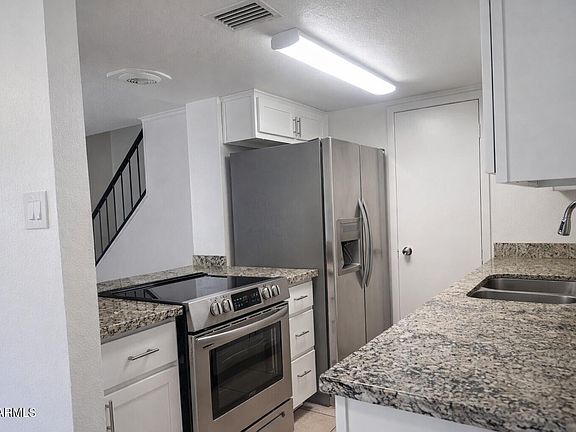 4th image of 4043 W WONDERVIEW Road