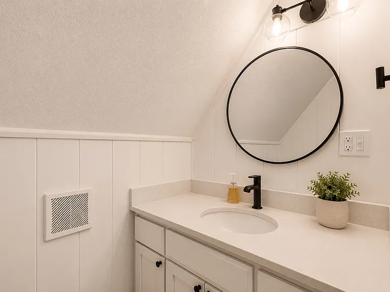 11904 White Oak Dr — Photo 10
