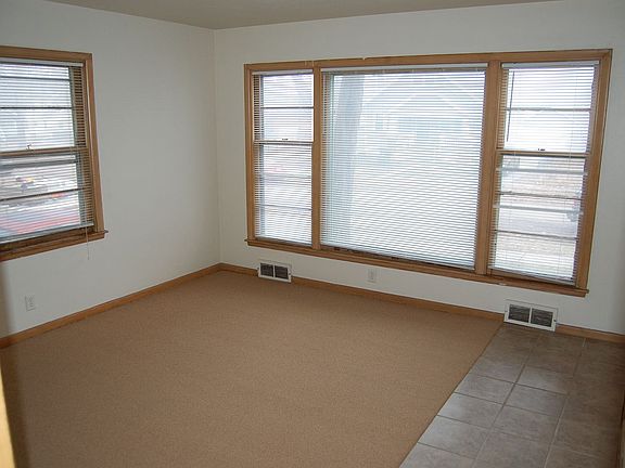 3rd image of 3123 P St #3123