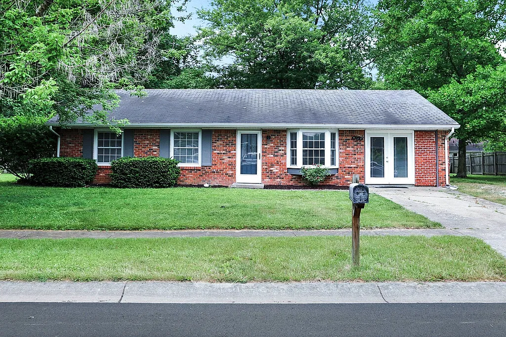 Property main image