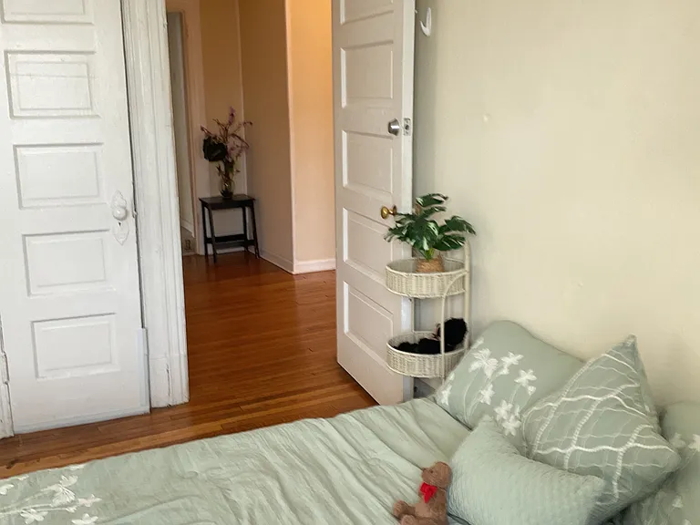 5111 Waterman Blvd #2 — Photo 32