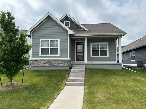 5544 S Prairie View Dr, West Des Moines, IA 50266