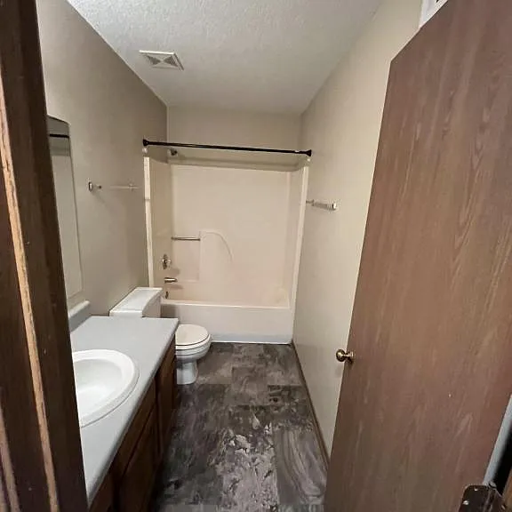 1404 Greene St #8 — Photo 7
