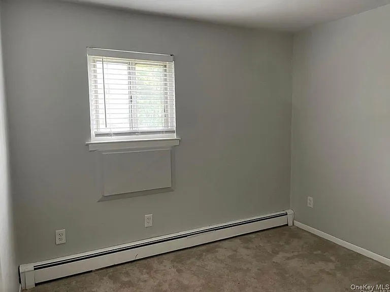 58 Manor Dr — Photo 12