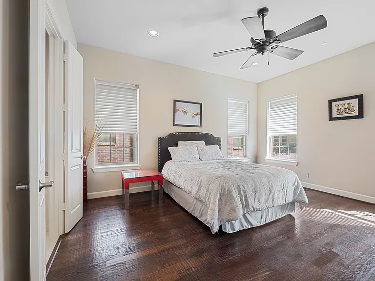 5001 Meridian Ln #2103 — Photo 13