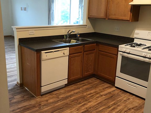 3rd image of 1650 Cesario Dr