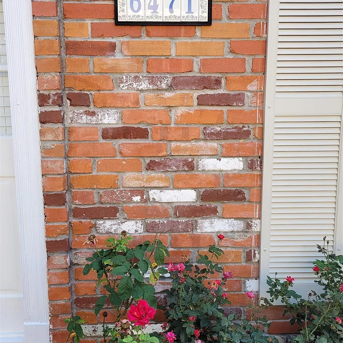 2 bed, 2.5 bath, 1520 sqft, $2,200 — Photo 2