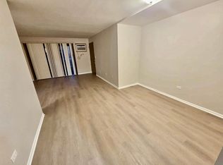 9270 Hamilton Ct APT D, Des Plaines, IL 60016