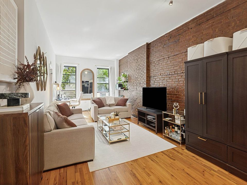 1st image of 169 E 90th St APT 7