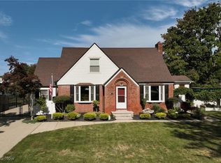 167 Pinehurst Blvd, Eastlake, OH 44095