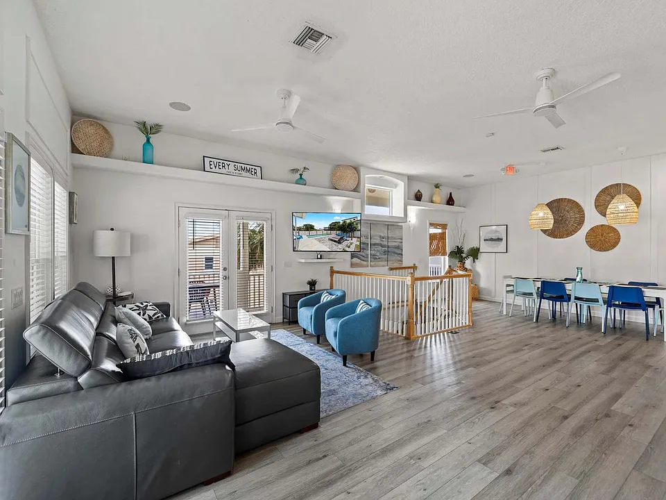 42 Moody Dr #ID1261608P
