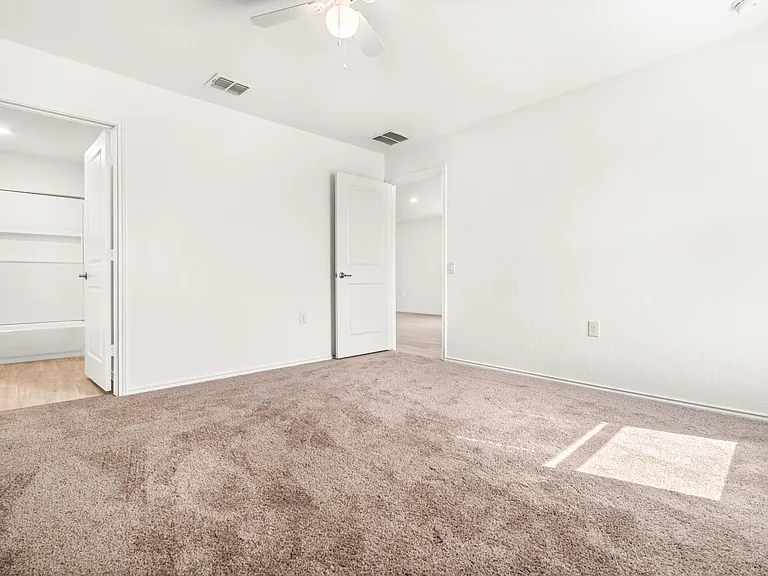 10119 Ana Hts — Photo 18