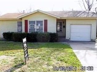 773 W Redbud Dr, Hurst, TX 76053