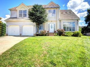 3201 Glenstone Ct, Louisville, KY