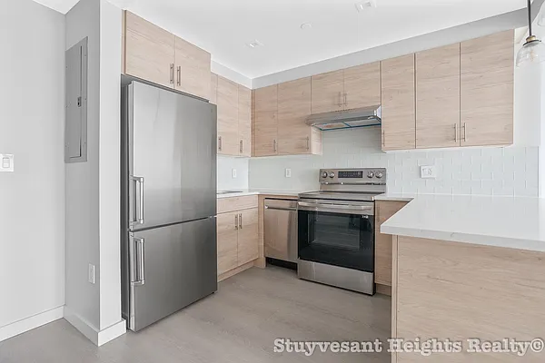Rented by Stuyvesant Heights Realty Corp | media 22