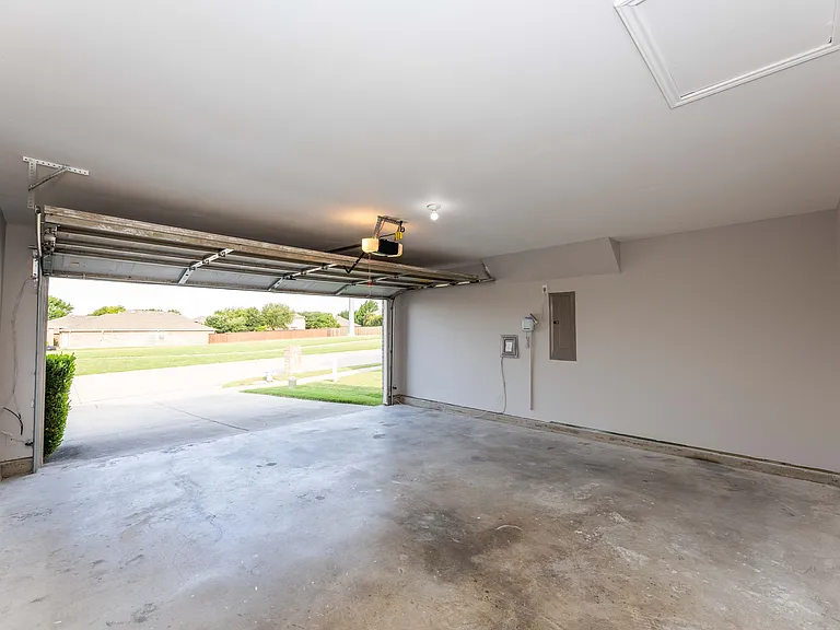 12870 Gillon Dr — Photo 13
