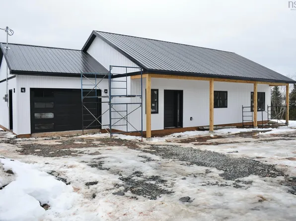 140 Lake Loon Rd, Lake Loon, NS B2Z 1A5