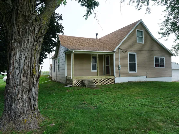 206 Lincoln St, Macksburg, IA 50155
