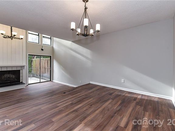 4th image of 7907 Charter Oak Ln