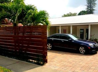 3606 Bay Shore Rd, Sarasota, FL 34234