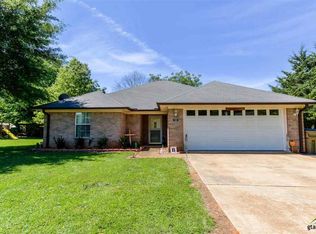 165 County Road 4220, Jacksonville, TX 75766