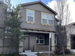 665 SW Peak View Pl, Bend, OR 97702