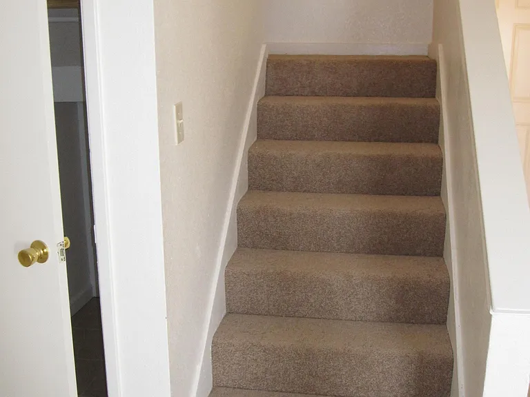 1221 N Peach Ave #112 — Photo 2