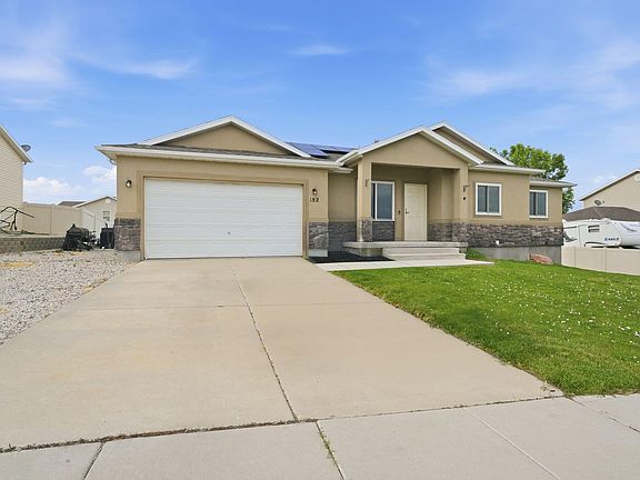 2nd image of 182 W Casi Way