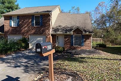 1st image of 435 Eagle Brook Dr #1